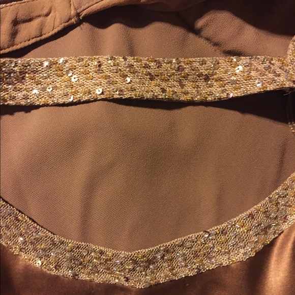 Gorgeous long dress! - Picture 3 of 3